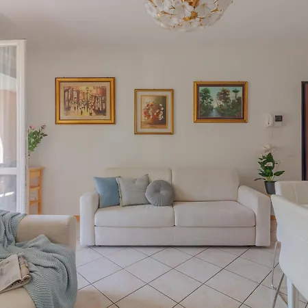 Sunflowers Апартаменты