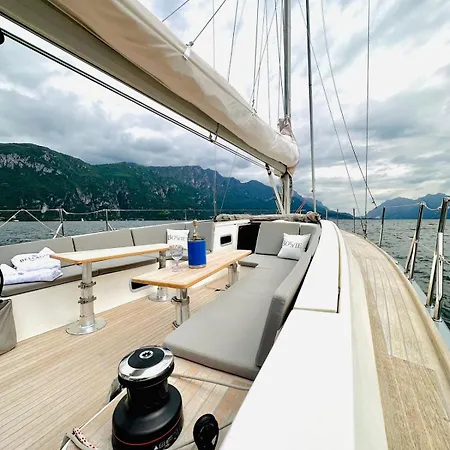 Sunflowers * Манделло-дель-Ларио