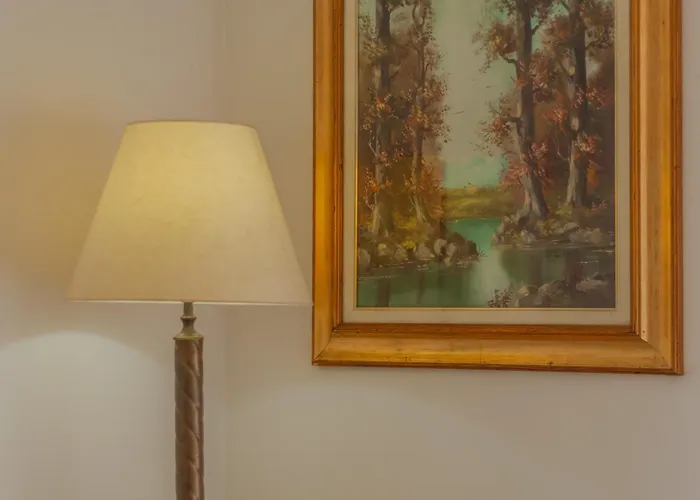 Sunflowers アパート